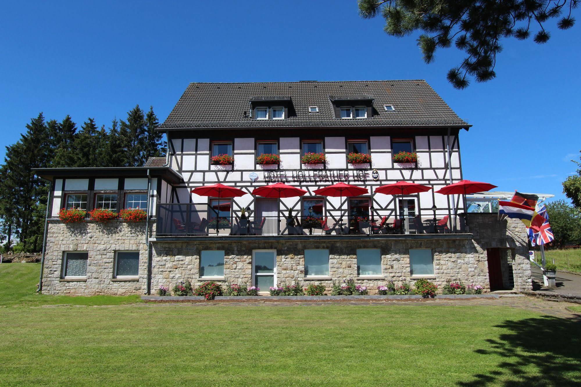 Boutique Hotel Restaurant Hollerather Hof Hellenthal Exterior photo